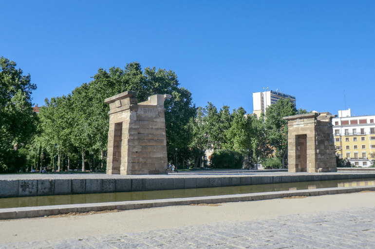 Steinstruktur Debod Tempel Madrid