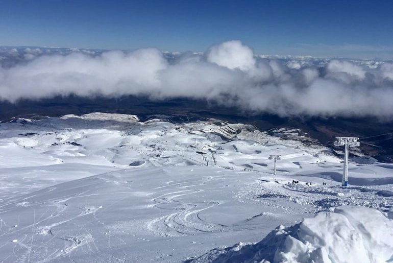 Skiloipe mit frischem Schnee in Neuseeland Working Holiday