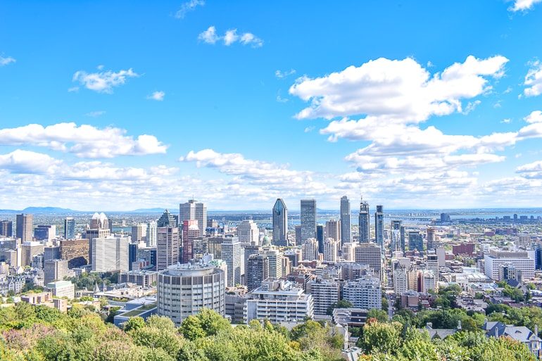 Gebäude von Montreal von Aussichtsplattform Montreal Sehenswürdigkeiten